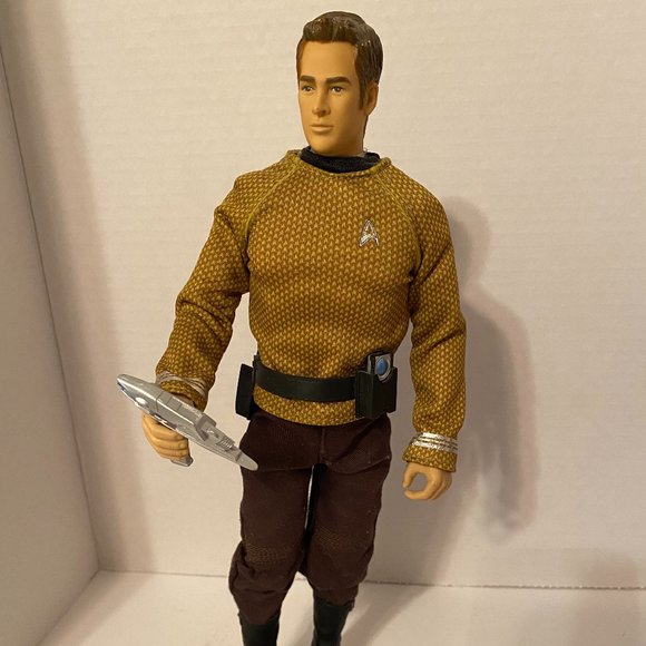 Star Trek 2009  Captain Kirk And Mr. Spock Figurine - Picture 6 of 8